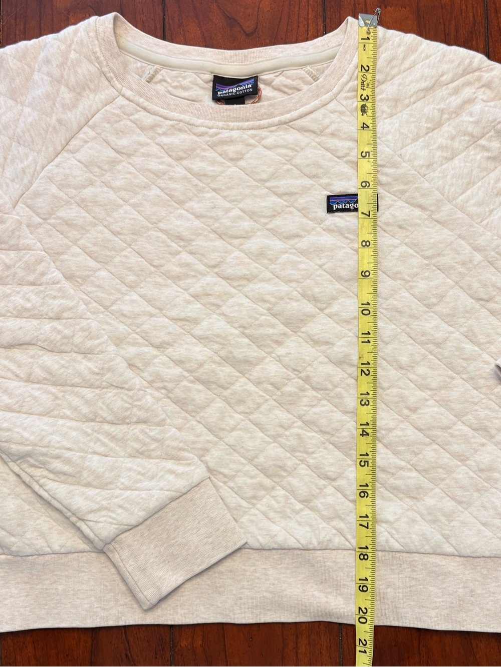 Patagonia Cream Quilted Crew Pullover - Picture 5 of 7
